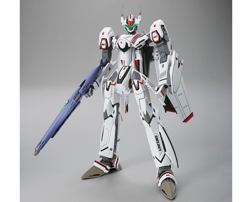 Bandai macross frontier - bandai,